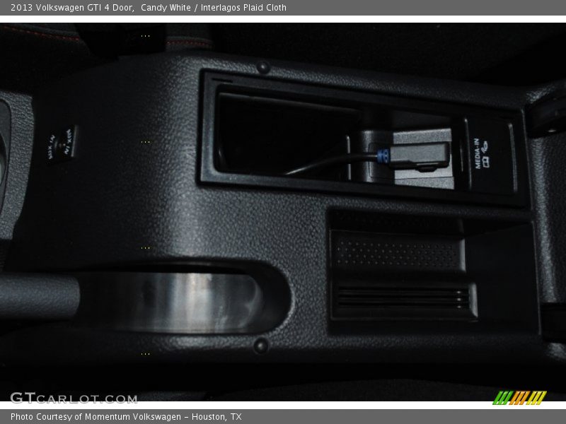 Candy White / Interlagos Plaid Cloth 2013 Volkswagen GTI 4 Door