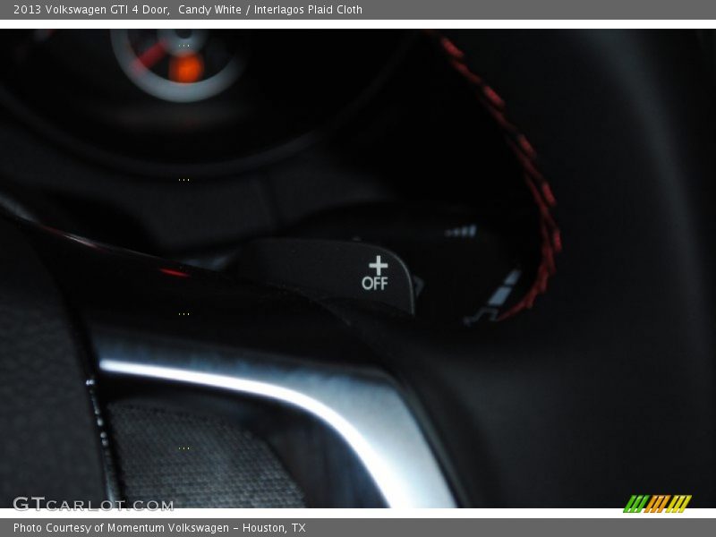 Candy White / Interlagos Plaid Cloth 2013 Volkswagen GTI 4 Door