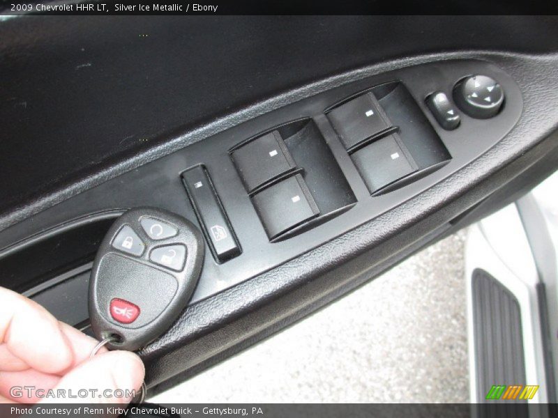 Silver Ice Metallic / Ebony 2009 Chevrolet HHR LT