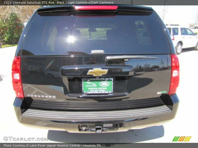 Black / Light Cashmere/Dark Cashmere 2011 Chevrolet Suburban Z71 4x4