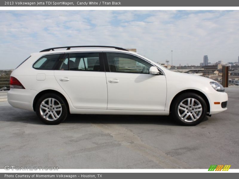 Candy White / Titan Black 2013 Volkswagen Jetta TDI SportWagen