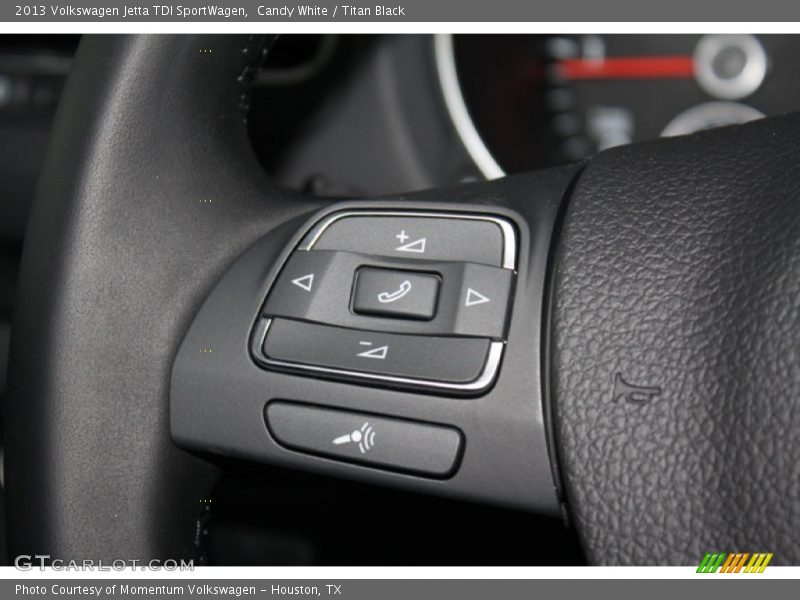 Candy White / Titan Black 2013 Volkswagen Jetta TDI SportWagen