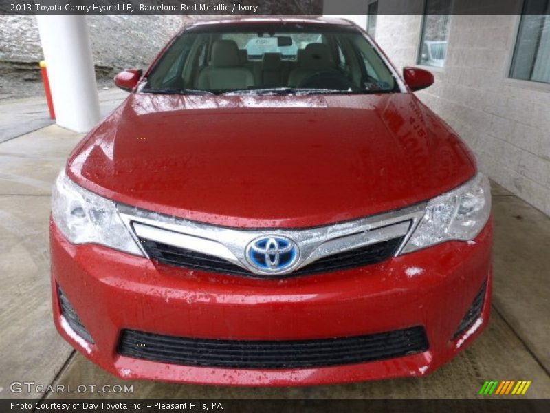 Barcelona Red Metallic / Ivory 2013 Toyota Camry Hybrid LE