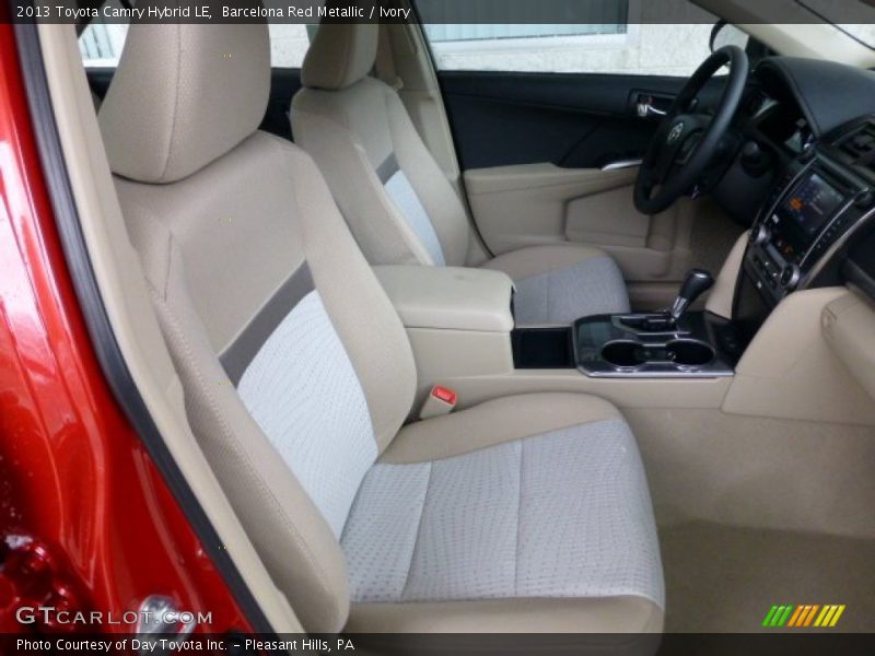 Barcelona Red Metallic / Ivory 2013 Toyota Camry Hybrid LE