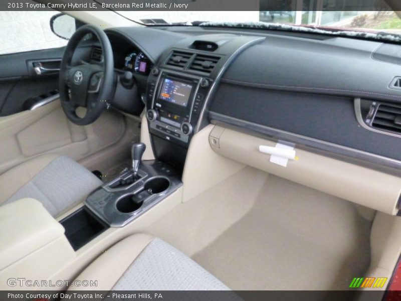 Barcelona Red Metallic / Ivory 2013 Toyota Camry Hybrid LE