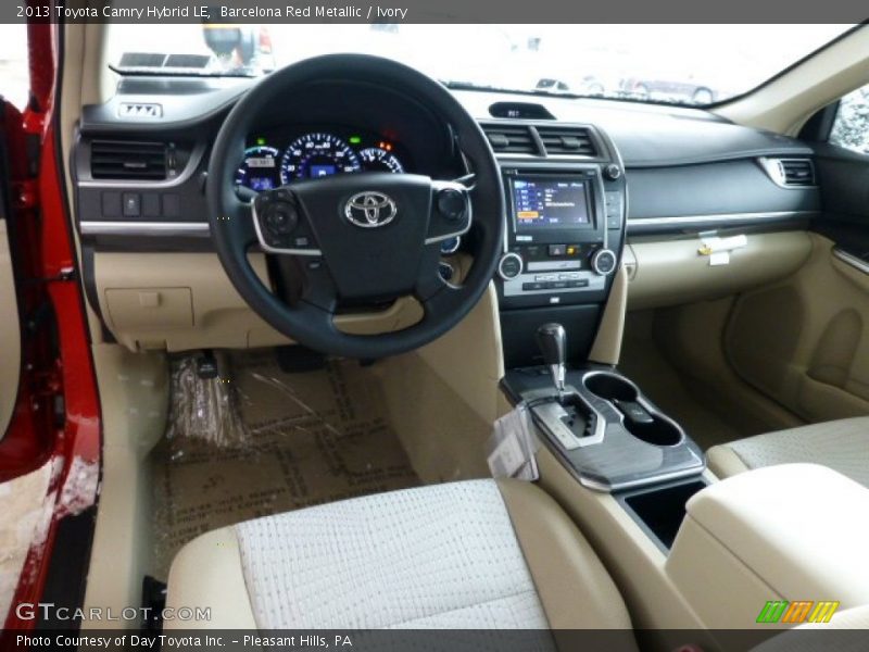 Barcelona Red Metallic / Ivory 2013 Toyota Camry Hybrid LE
