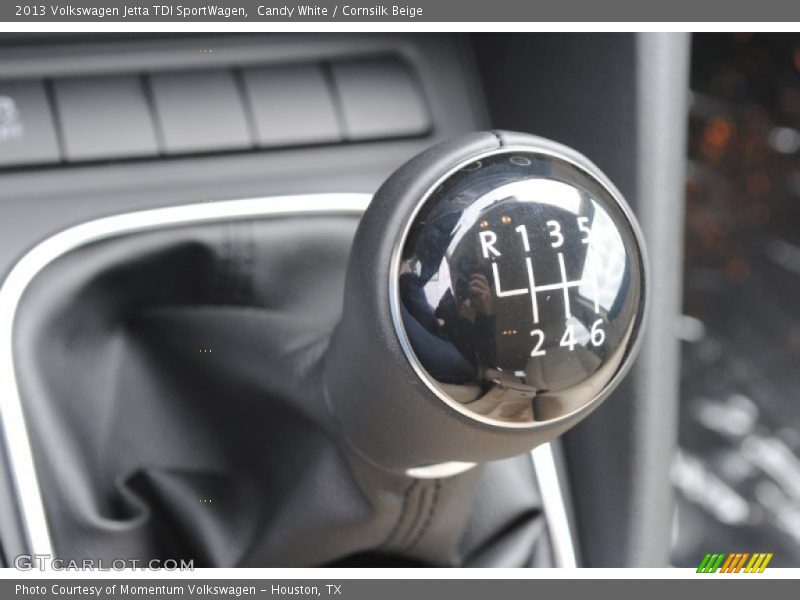 Candy White / Cornsilk Beige 2013 Volkswagen Jetta TDI SportWagen