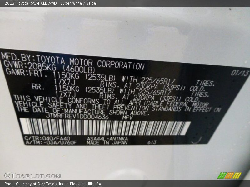 Super White / Beige 2013 Toyota RAV4 XLE AWD