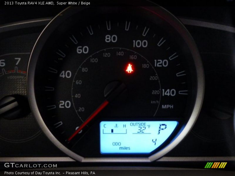 Super White / Beige 2013 Toyota RAV4 XLE AWD