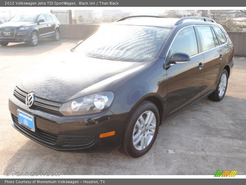 Black Uni / Titan Black 2013 Volkswagen Jetta TDI SportWagen