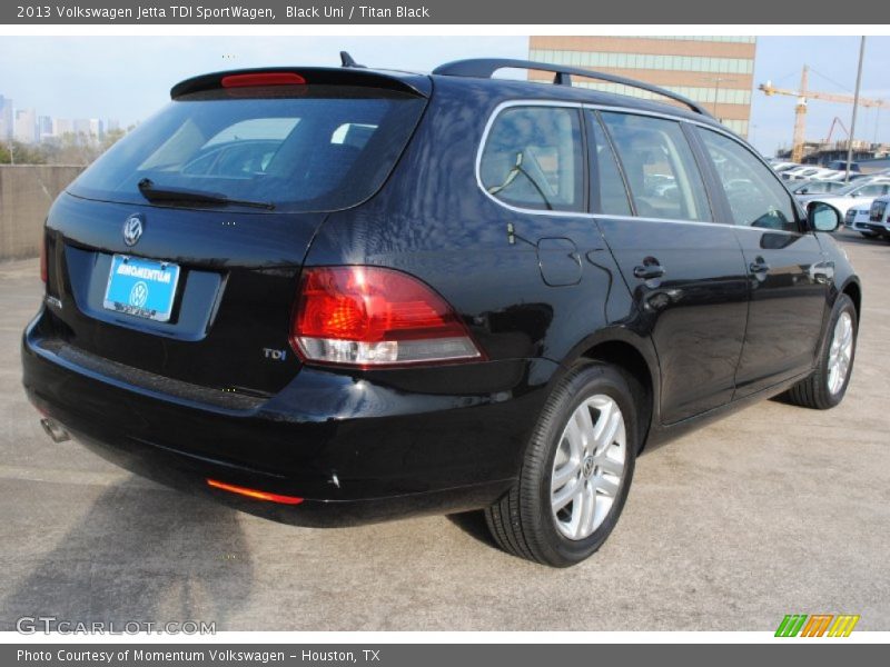 Black Uni / Titan Black 2013 Volkswagen Jetta TDI SportWagen