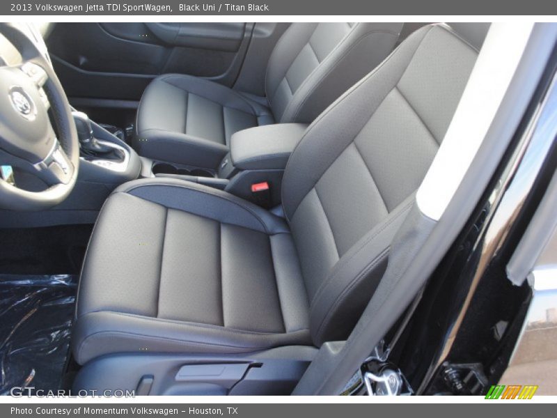 Black Uni / Titan Black 2013 Volkswagen Jetta TDI SportWagen