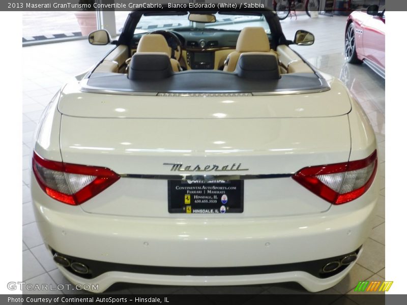 Bianco Eldorado (White) / Sabbia 2013 Maserati GranTurismo Convertible GranCabrio