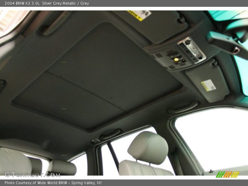 Sunroof of 2004 X3 3.0i