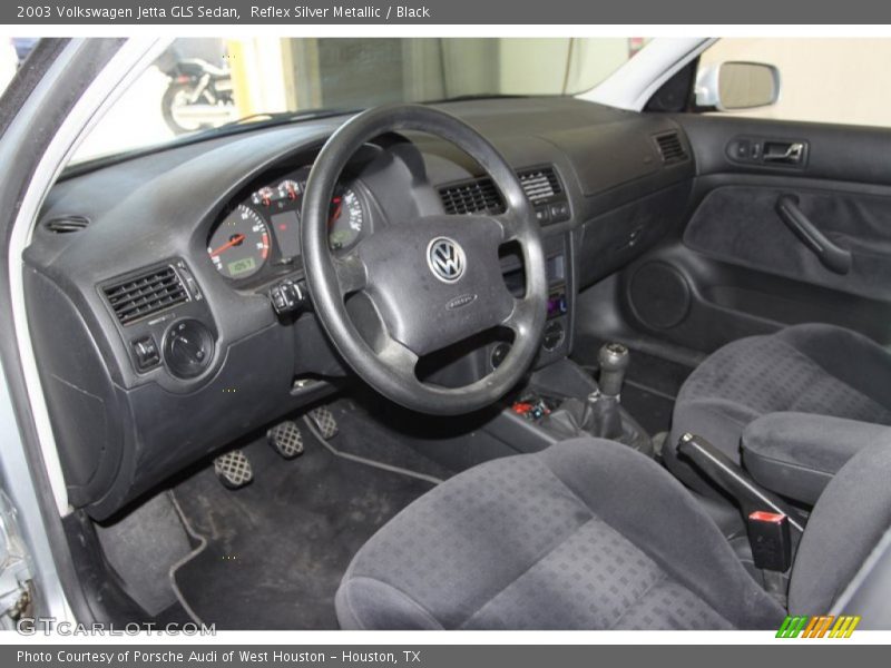 Black Interior - 2003 Jetta GLS Sedan 