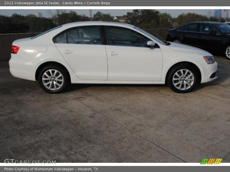  2013 Jetta SE Sedan Candy White