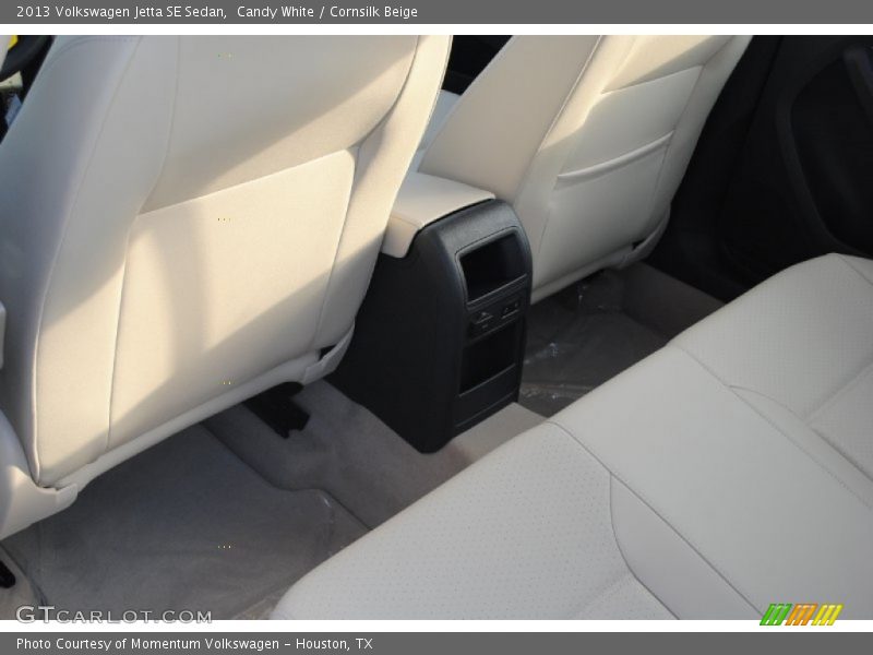 Candy White / Cornsilk Beige 2013 Volkswagen Jetta SE Sedan