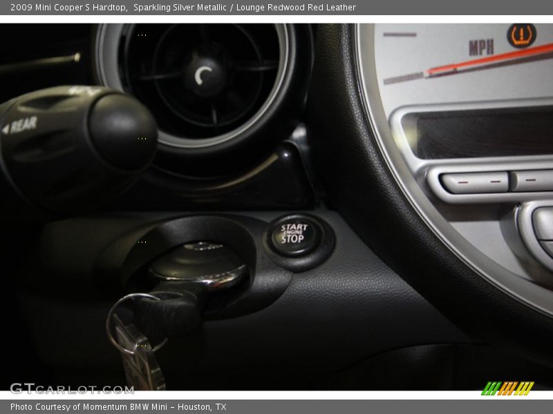 Controls of 2009 Cooper S Hardtop