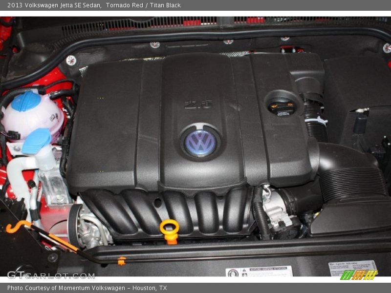 Tornado Red / Titan Black 2013 Volkswagen Jetta SE Sedan