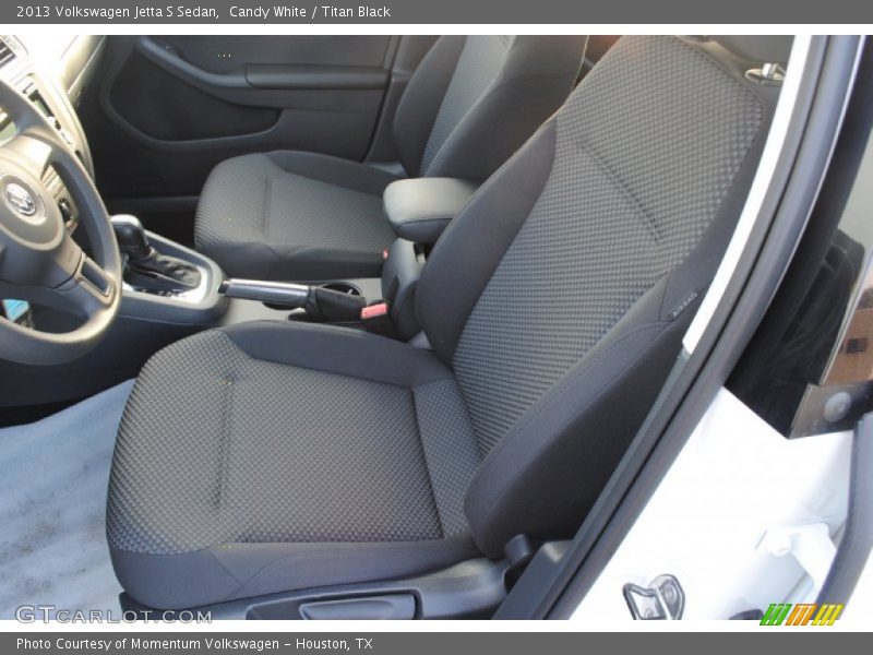 Candy White / Titan Black 2013 Volkswagen Jetta S Sedan