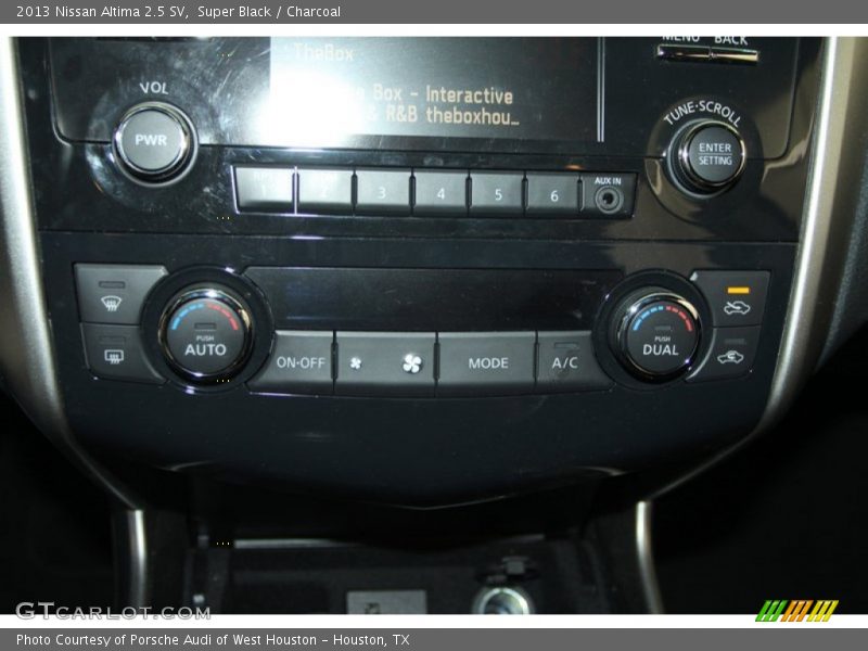 Super Black / Charcoal 2013 Nissan Altima 2.5 SV