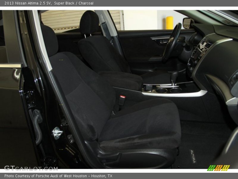Super Black / Charcoal 2013 Nissan Altima 2.5 SV