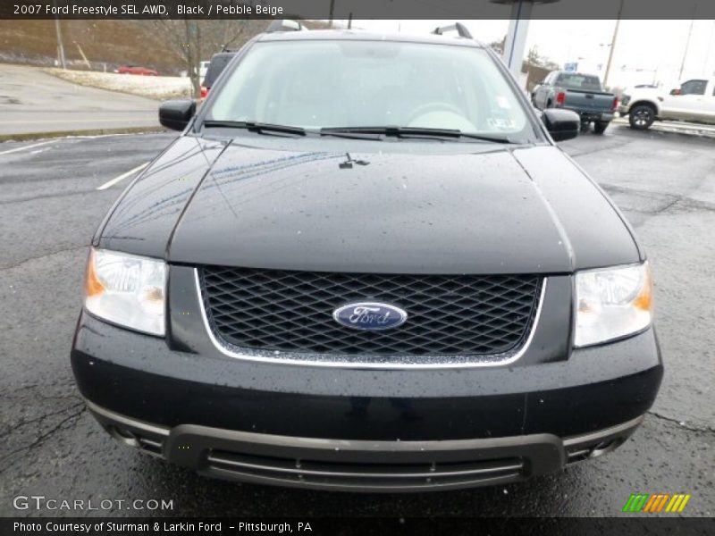 Black / Pebble Beige 2007 Ford Freestyle SEL AWD