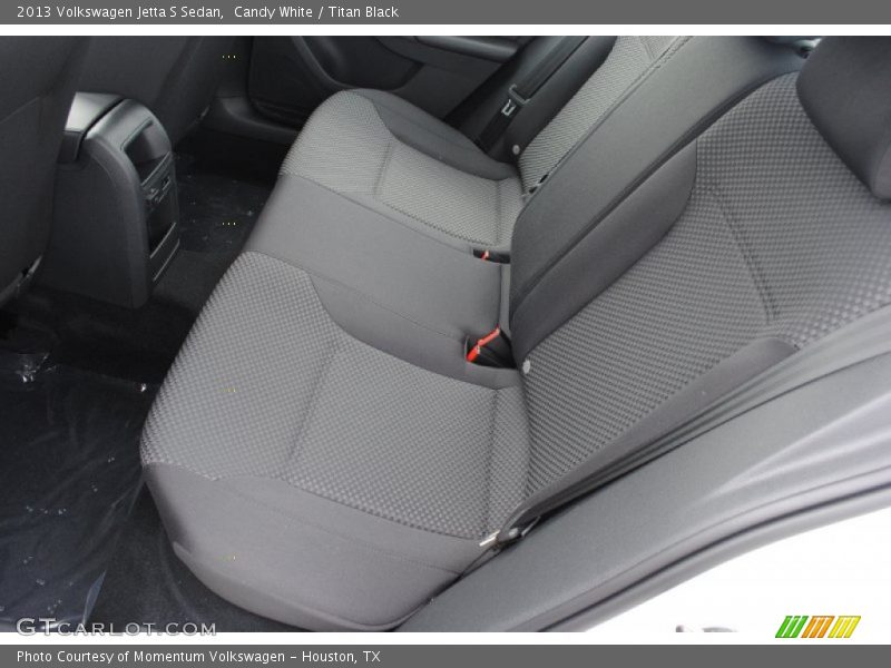 Candy White / Titan Black 2013 Volkswagen Jetta S Sedan