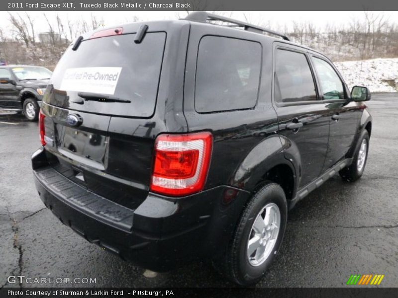 Tuxedo Black Metallic / Charcoal Black 2011 Ford Escape XLT
