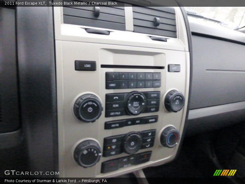 Tuxedo Black Metallic / Charcoal Black 2011 Ford Escape XLT