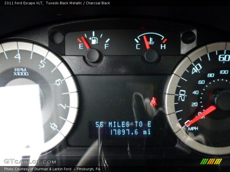 Tuxedo Black Metallic / Charcoal Black 2011 Ford Escape XLT