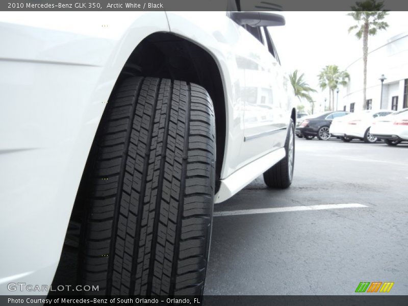 Arctic White / Black 2010 Mercedes-Benz GLK 350