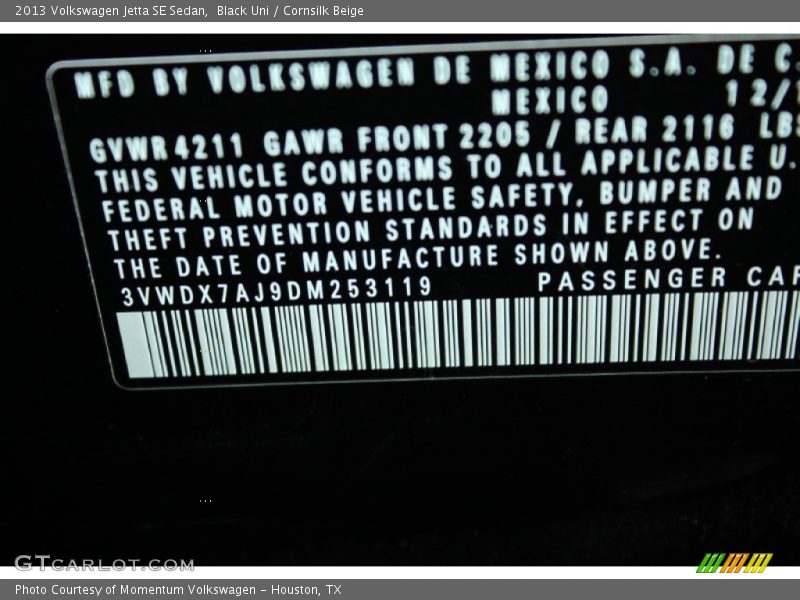 Black Uni / Cornsilk Beige 2013 Volkswagen Jetta SE Sedan