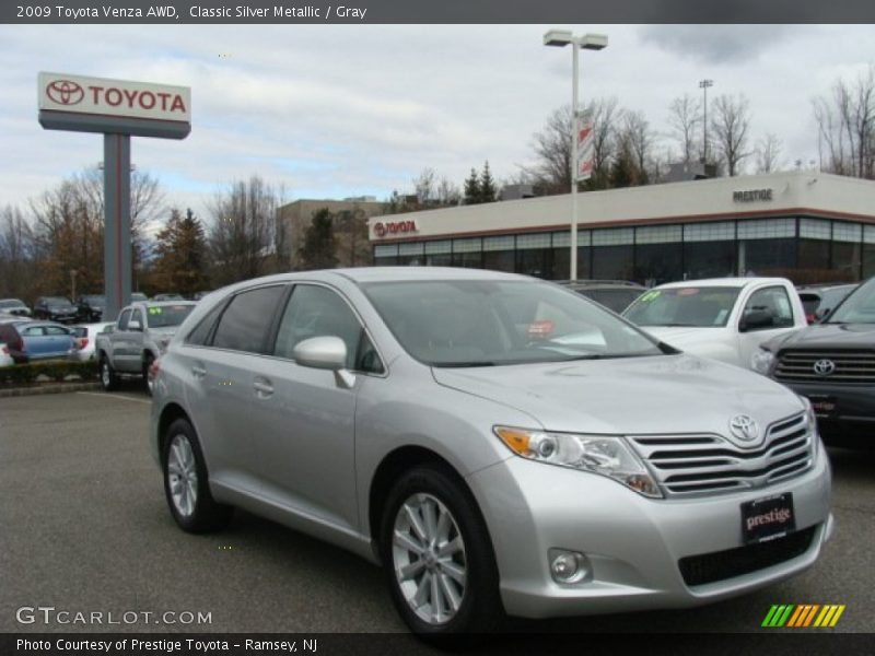Classic Silver Metallic / Gray 2009 Toyota Venza AWD