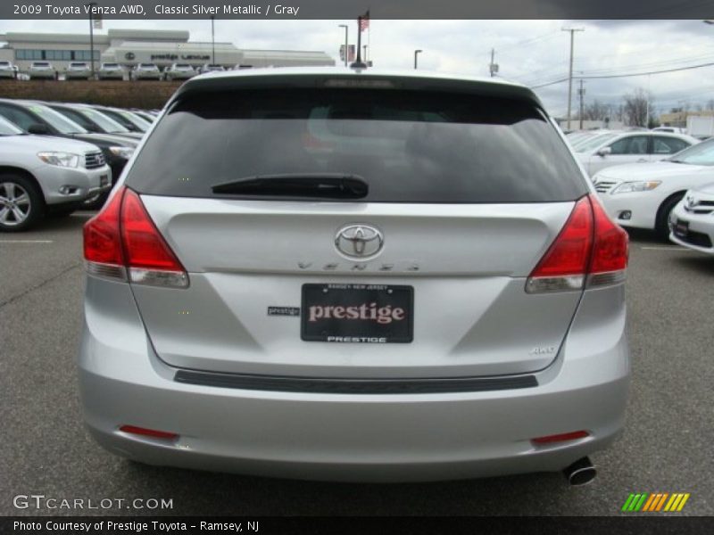 Classic Silver Metallic / Gray 2009 Toyota Venza AWD