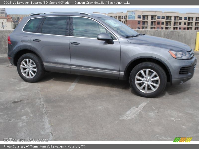 Canyon Gray Metallic / Black Anthracite 2013 Volkswagen Touareg TDI Sport 4XMotion