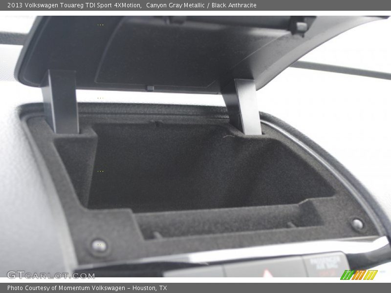 Canyon Gray Metallic / Black Anthracite 2013 Volkswagen Touareg TDI Sport 4XMotion