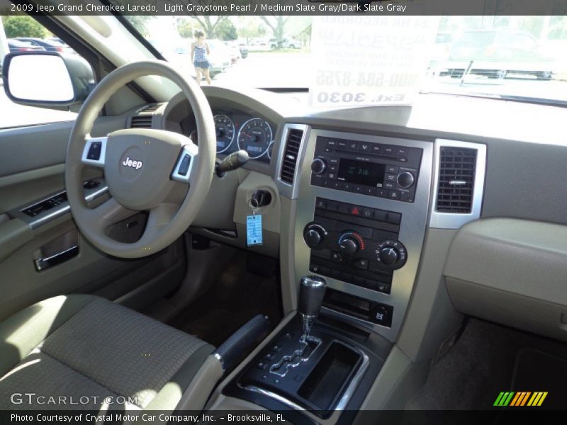 Light Graystone Pearl / Medium Slate Gray/Dark Slate Gray 2009 Jeep Grand Cherokee Laredo