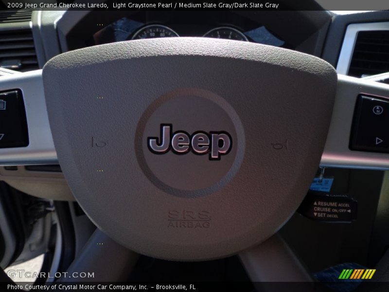 Light Graystone Pearl / Medium Slate Gray/Dark Slate Gray 2009 Jeep Grand Cherokee Laredo