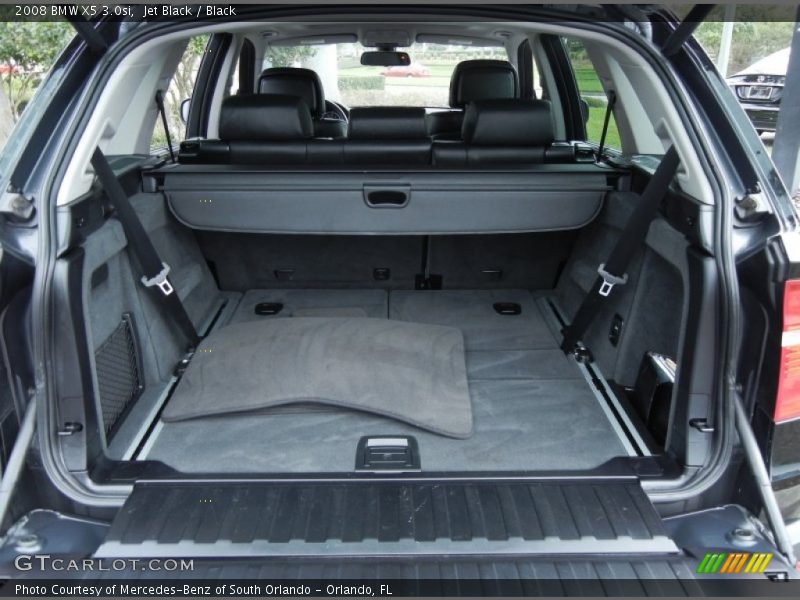  2008 X5 3.0si Trunk