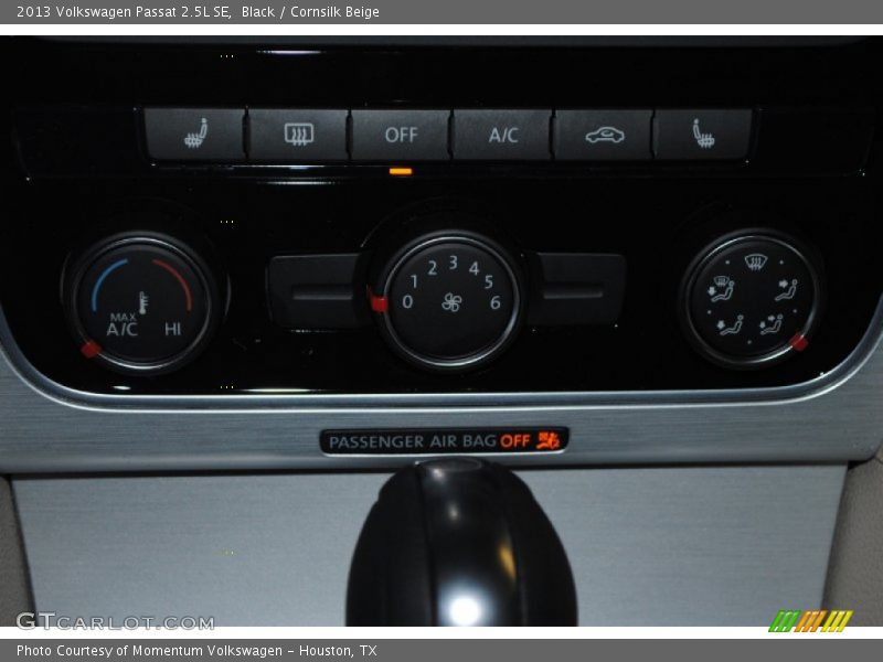 Black / Cornsilk Beige 2013 Volkswagen Passat 2.5L SE