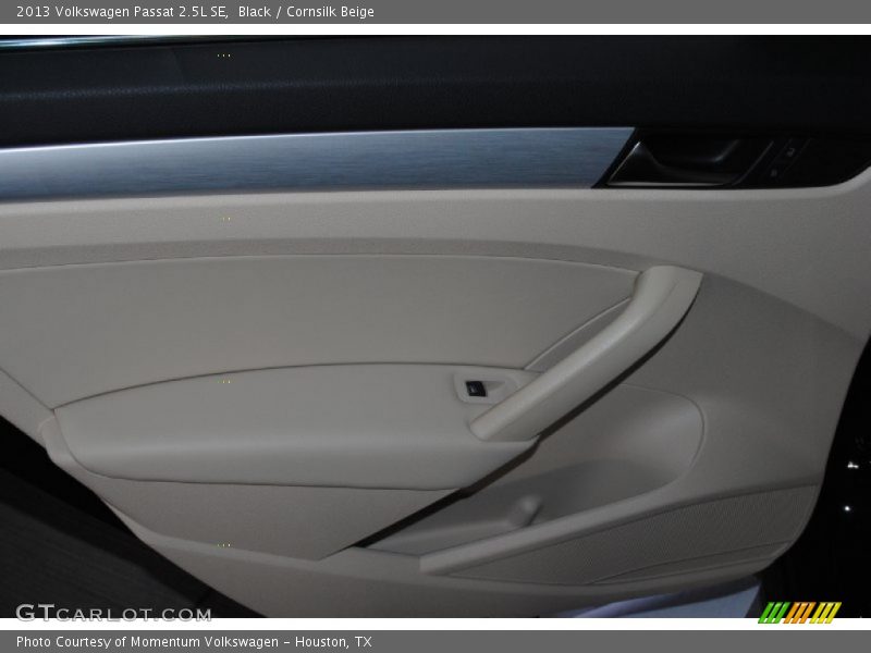 Black / Cornsilk Beige 2013 Volkswagen Passat 2.5L SE
