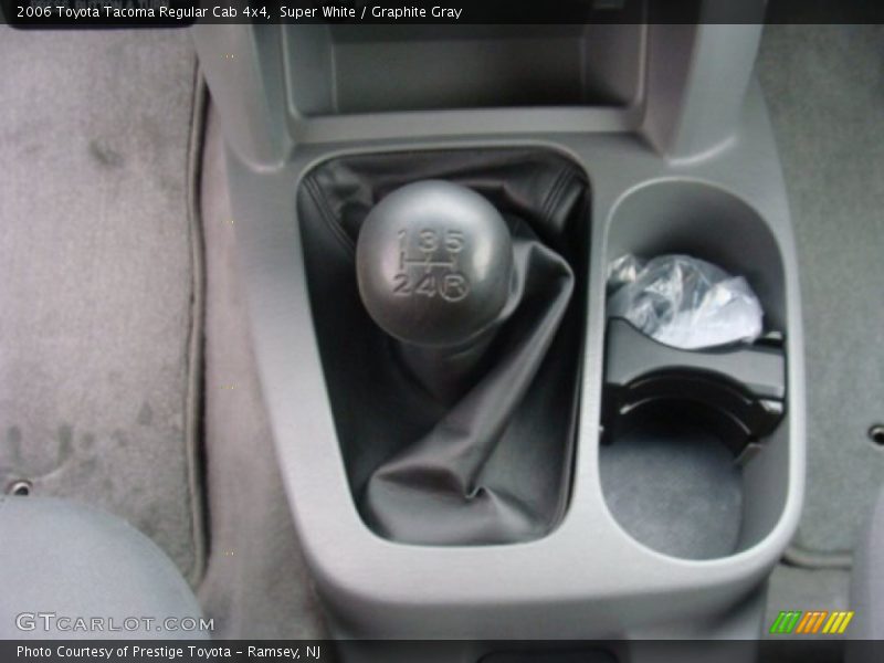 Super White / Graphite Gray 2006 Toyota Tacoma Regular Cab 4x4