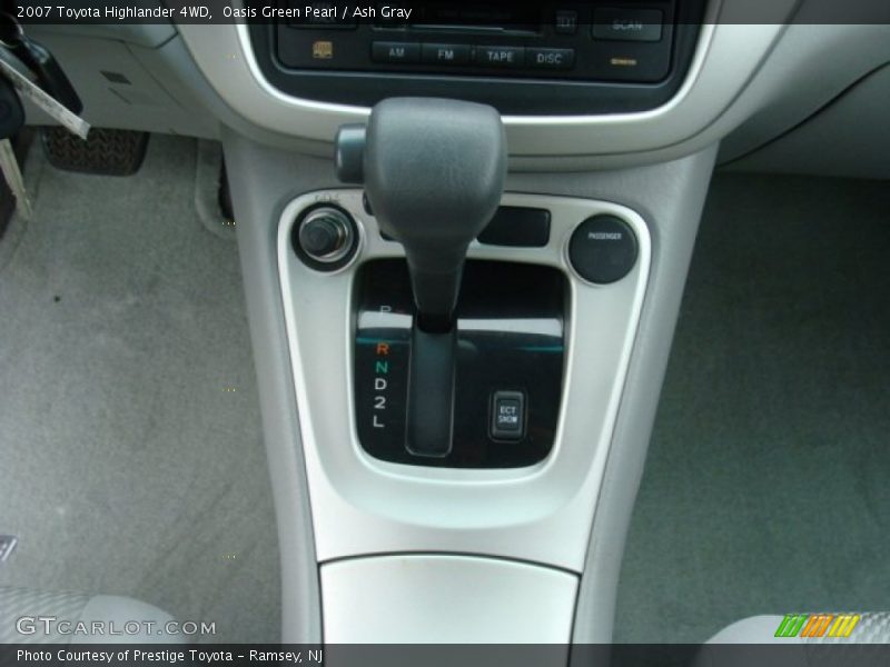 Oasis Green Pearl / Ash Gray 2007 Toyota Highlander 4WD