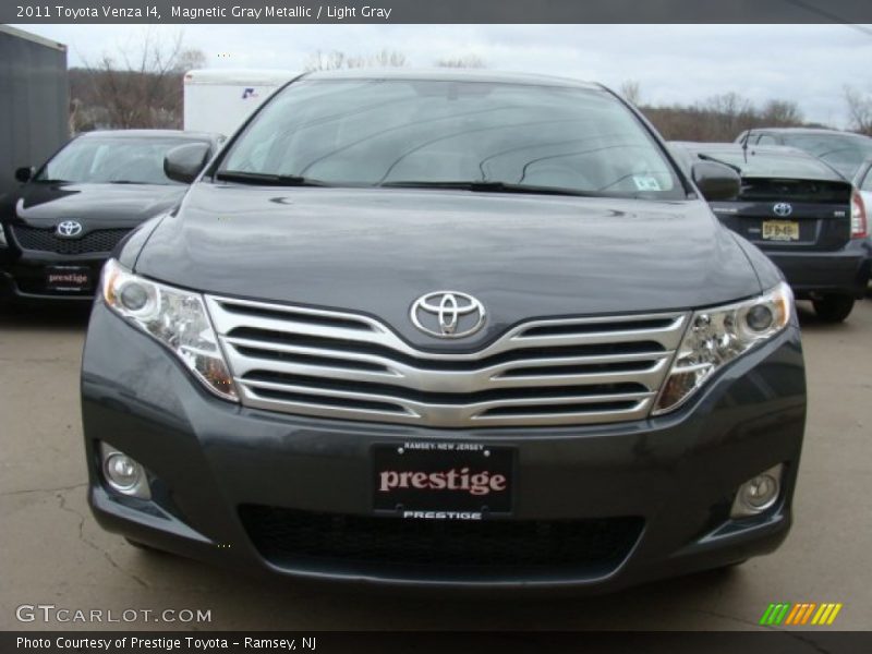 Magnetic Gray Metallic / Light Gray 2011 Toyota Venza I4