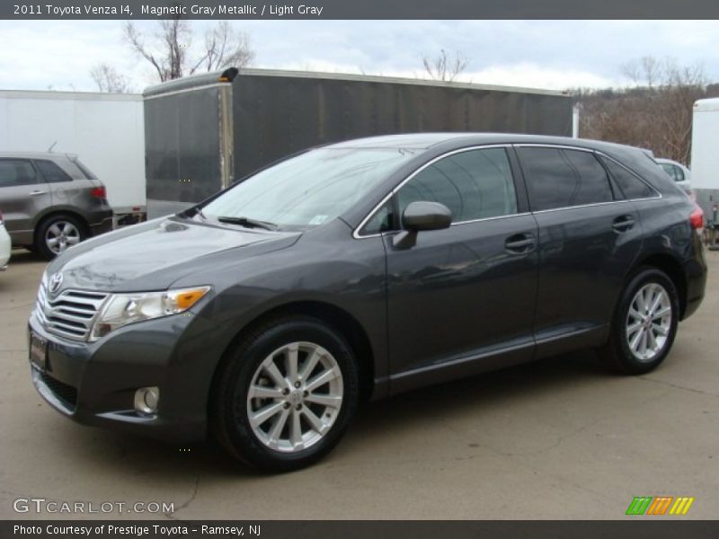 Magnetic Gray Metallic / Light Gray 2011 Toyota Venza I4