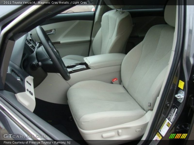 Magnetic Gray Metallic / Light Gray 2011 Toyota Venza I4