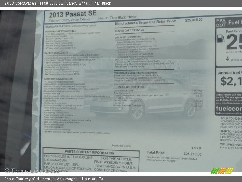 Candy White / Titan Black 2013 Volkswagen Passat 2.5L SE