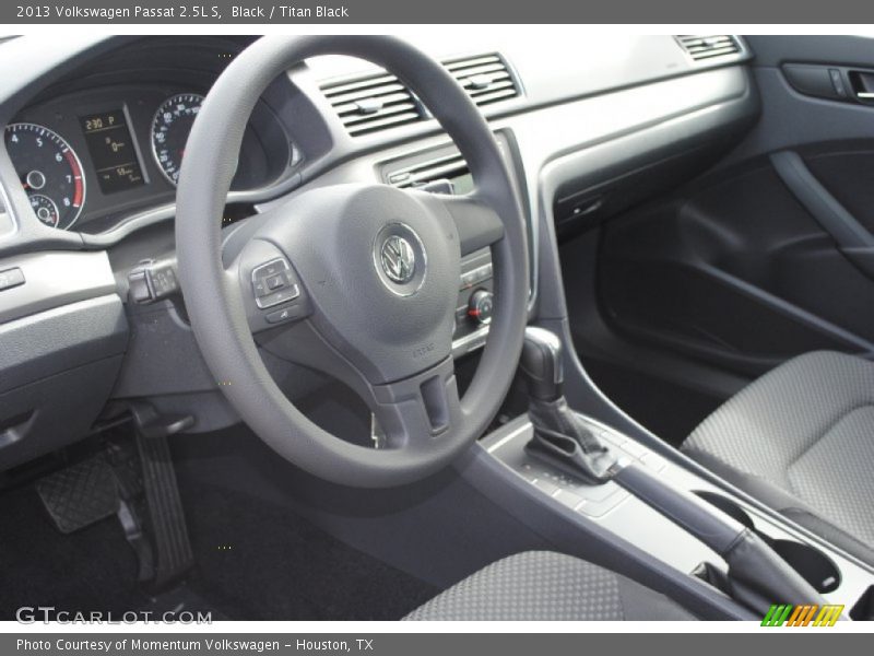 Black / Titan Black 2013 Volkswagen Passat 2.5L S
