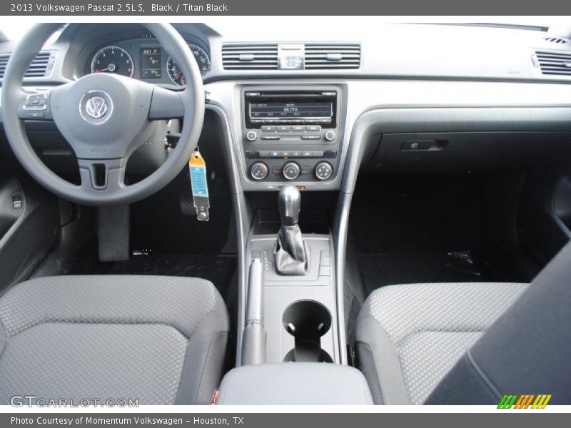 Black / Titan Black 2013 Volkswagen Passat 2.5L S
